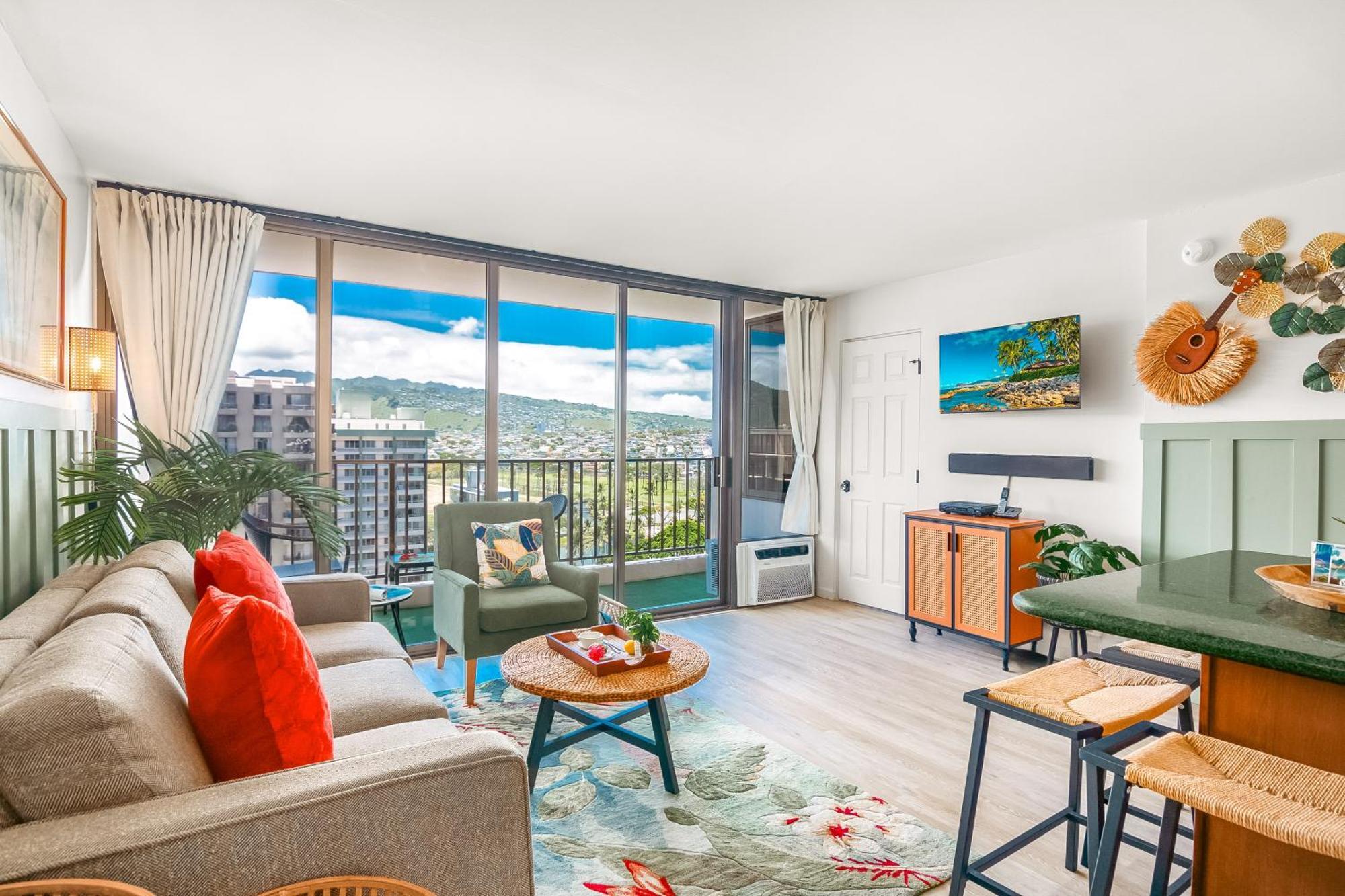 Mountain View Condo W/ King-Size Bed, Free Parking โฮโนลูลู ภายนอก รูปภาพ