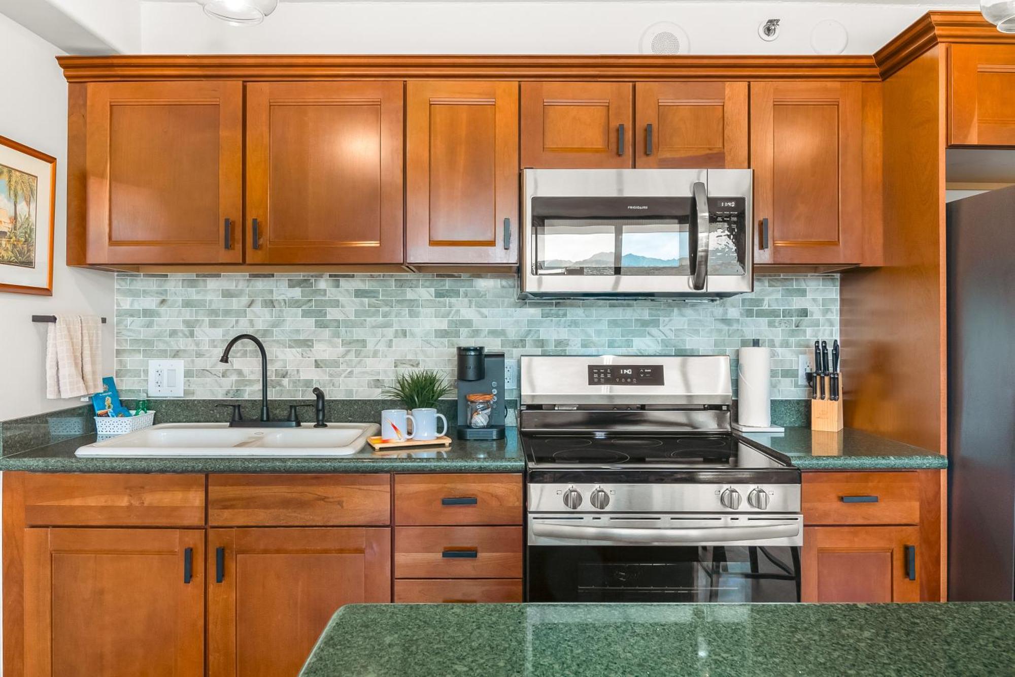 Mountain View Condo W/ King-Size Bed, Free Parking โฮโนลูลู ภายนอก รูปภาพ